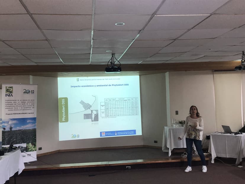 Taller con especialistas del proyecto en Chiloé, Chile