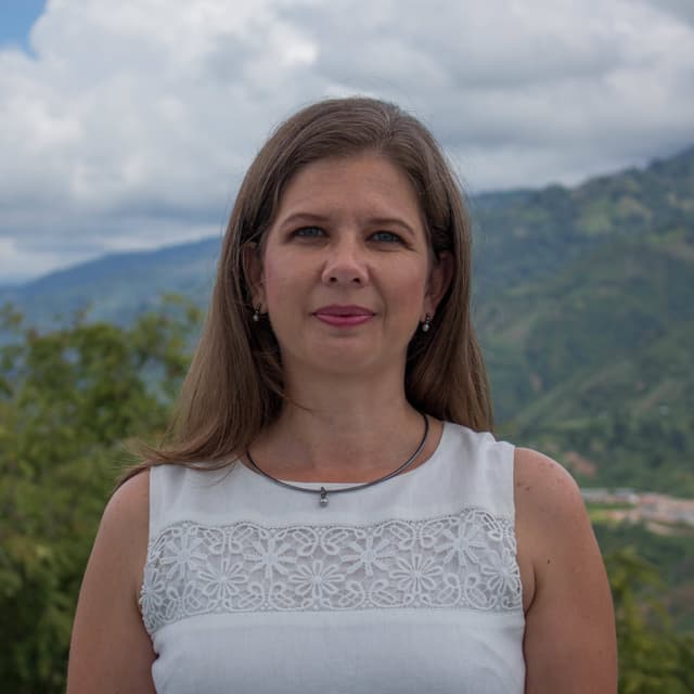 Mónica Andrea  Botero Londoño