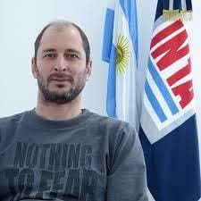  Carlos Aden  Reising 