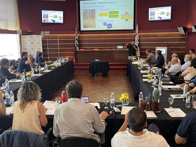 Claves para una ganadería más ecológica con pastos eficientes Fondo Semilla FONTAGRO