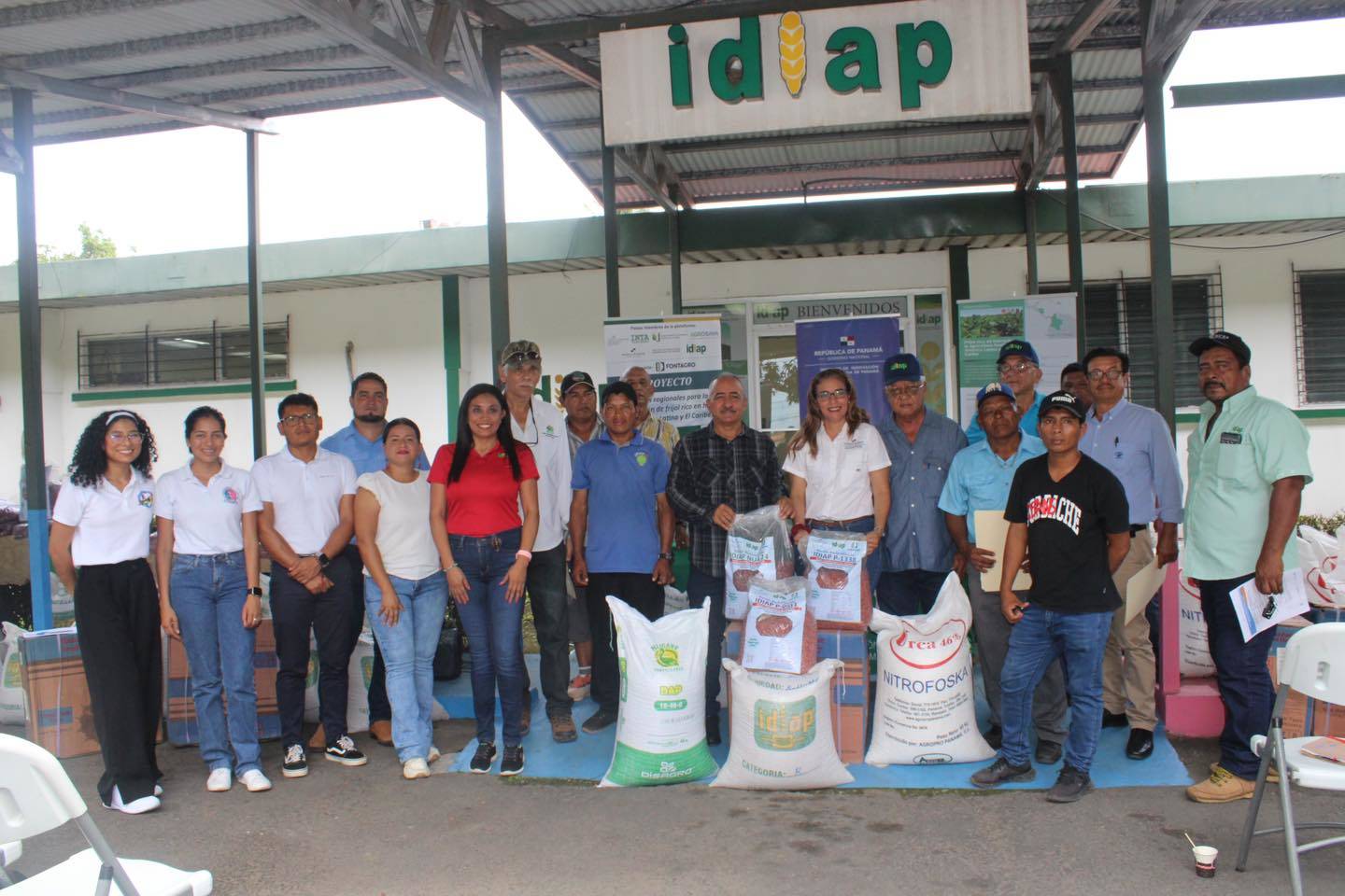 Panama Delivery of iron-rich bean seeds for certified quality production